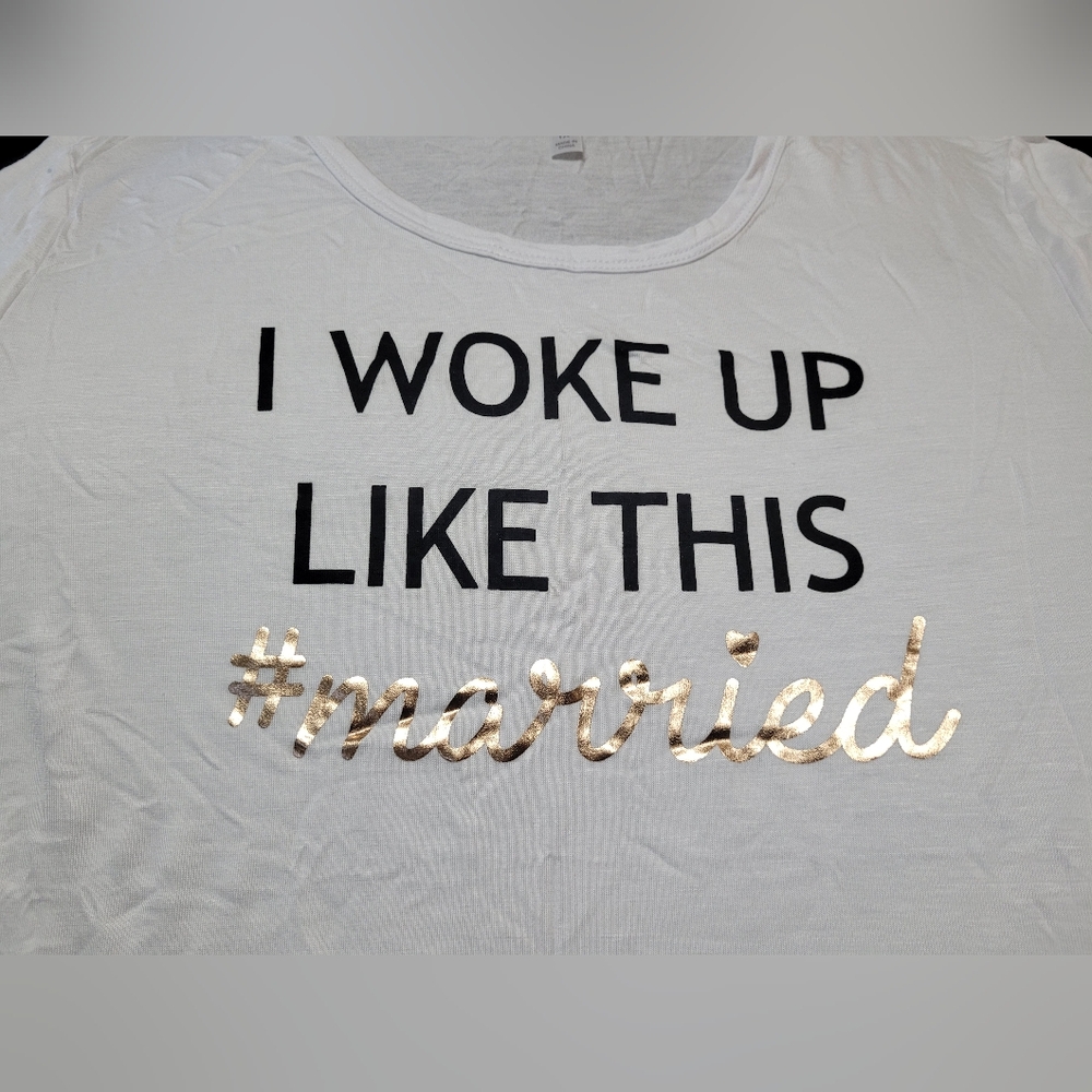 ✨️3/$25✨️ NWT Bride White T-shirt/Night-shirt
